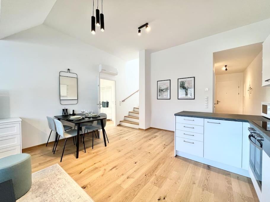 Orestaliving - Penthouse In 1020 Βιέννη Εξωτερικό φωτογραφία