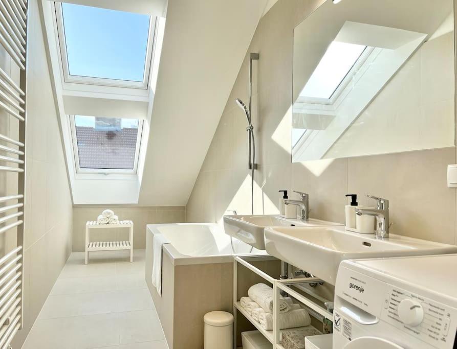 Orestaliving - Penthouse In 1020 Βιέννη Εξωτερικό φωτογραφία